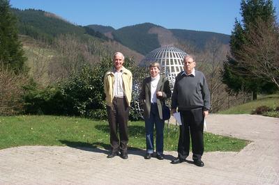 Hermann König, Nicole Tomczak-Jaegermann, Joram Lindenstrauss