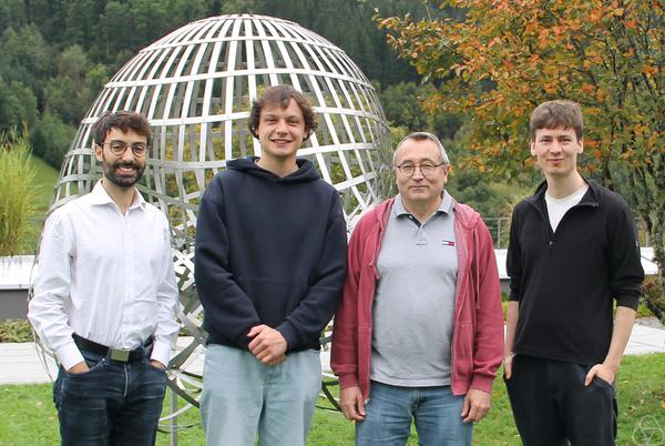 Amaury Hayat, Antoine Peyronnet, Francois Charton, Fabian Glöckle