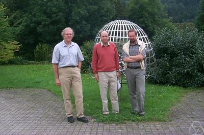 Jean-Pierre Demailly, Thomas Peternell, Klaus Hulek